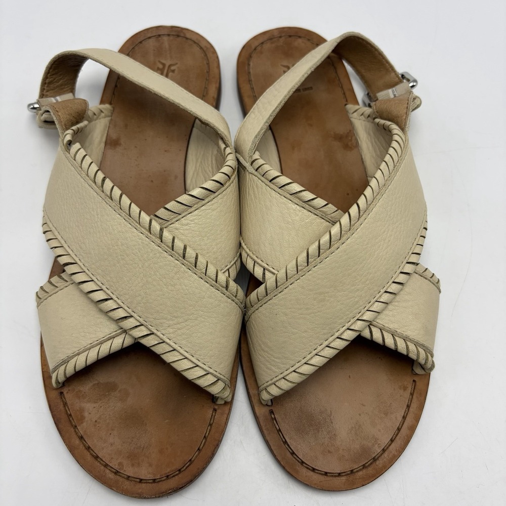 Frye Sandals Women 8 M Leather Robin Feather Camel Criss Cross Beige Flat Buckle